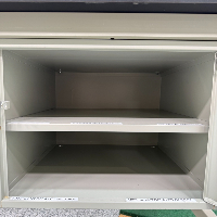 Global Industrial 6' Laboratory Bench With Shelves image 2